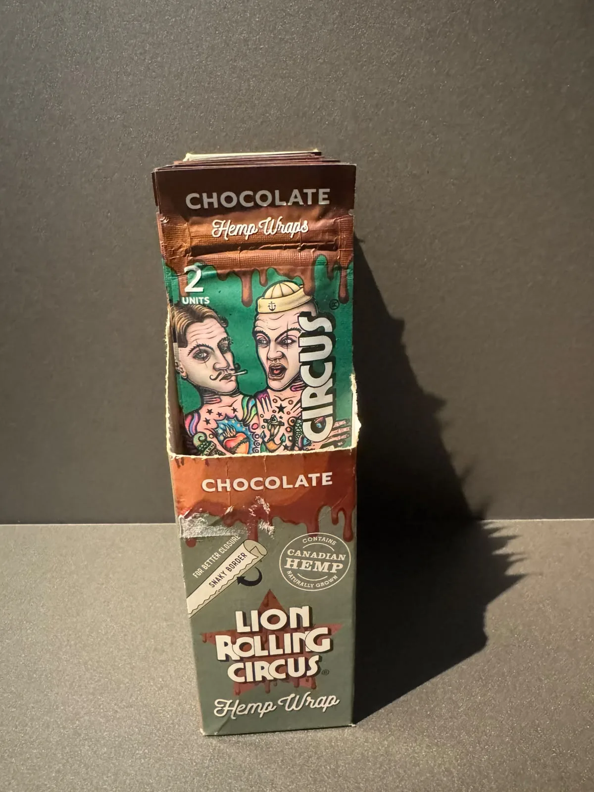 Blunt Lion Rolling Circus Chocolate