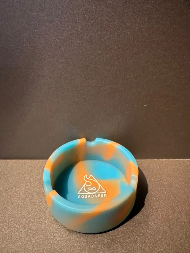 Cinzeiro Squadafum – Azul e Laranja - Tamanho P