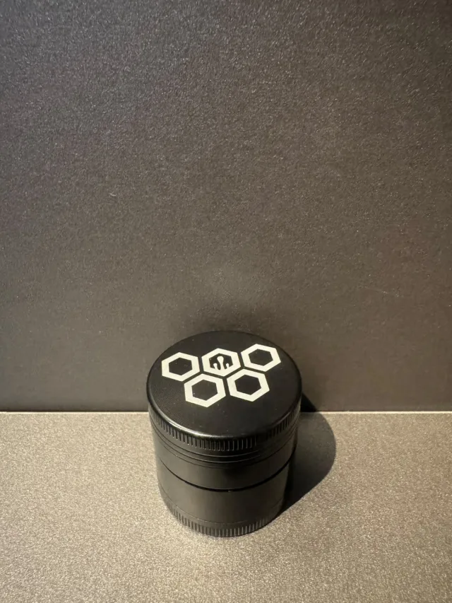 Dichavador de Metal Cultura Dab – Premium 🔹(Pequeno)
