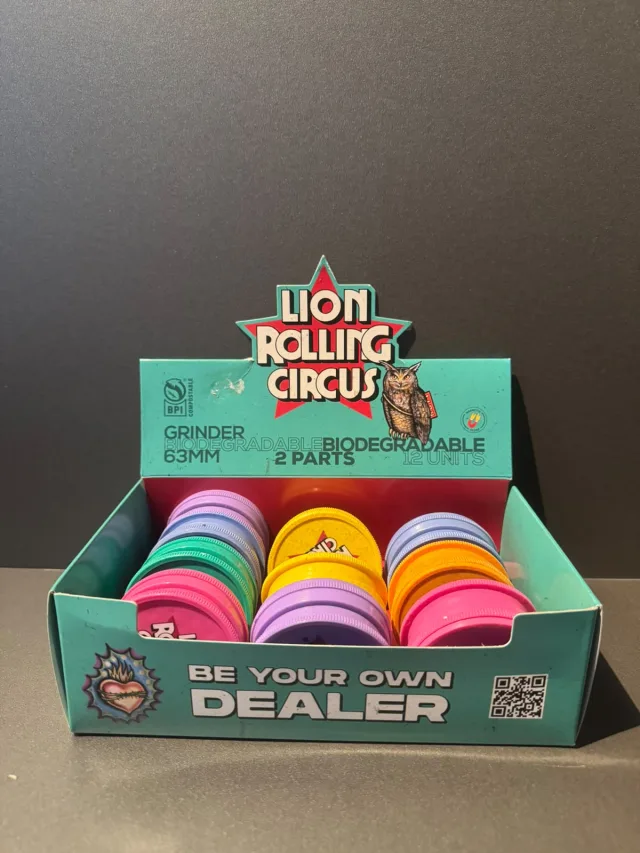 Dichavador Lion Rolling Circus 63 mm – Biodegradável 🔹(Médio)