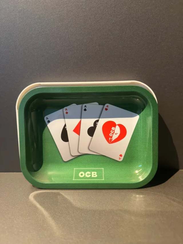 OCB Bandeja de Metal - Tamanho M