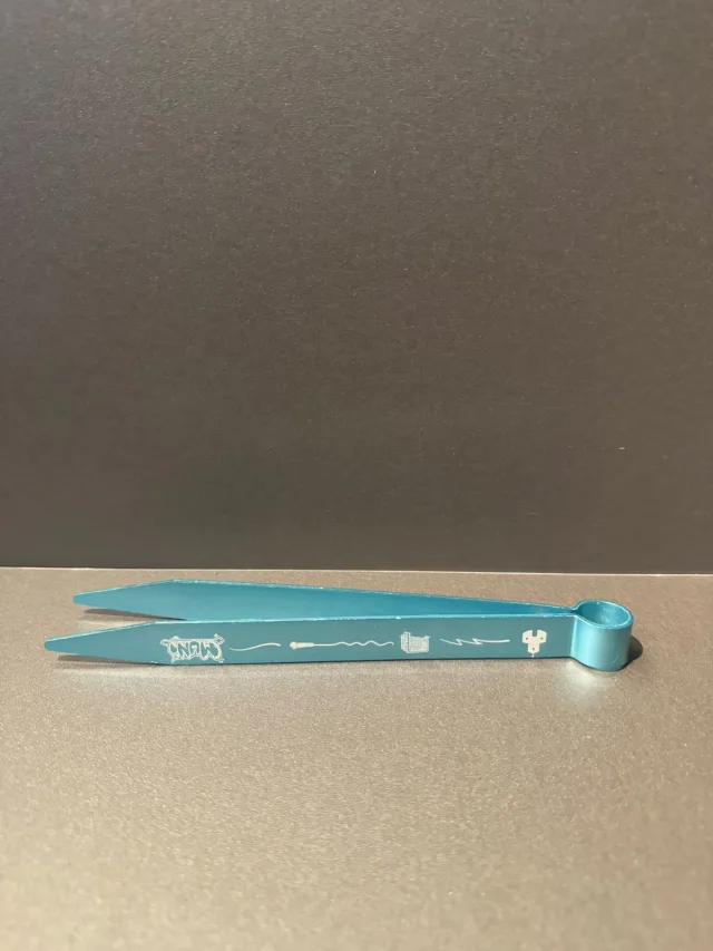 Pegador de Carvão para Narguilé