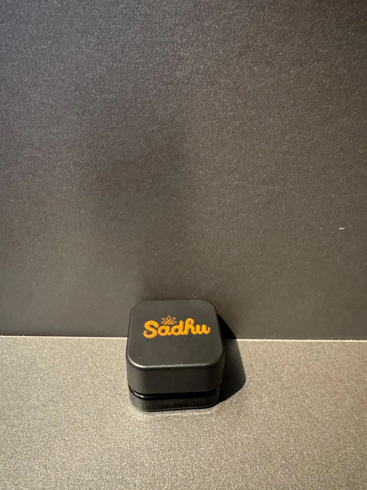 Slick Sadhu – Black Edition