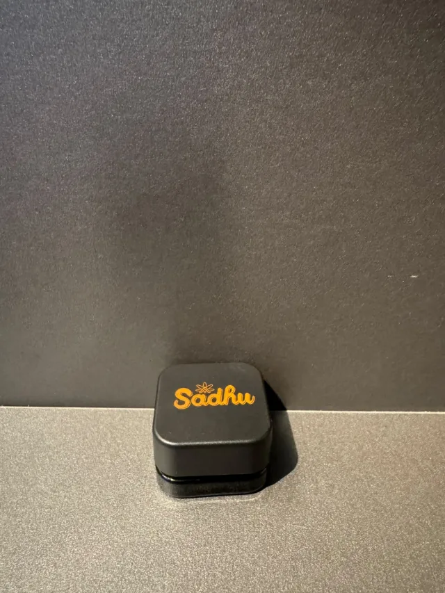 Slick Sadhu – Black Edition