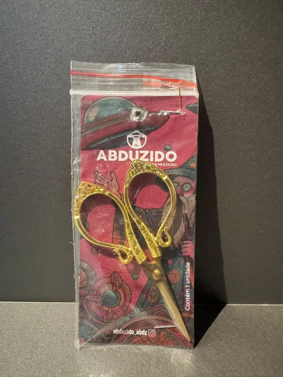 Tesoura Abduzido Premium – Dourada